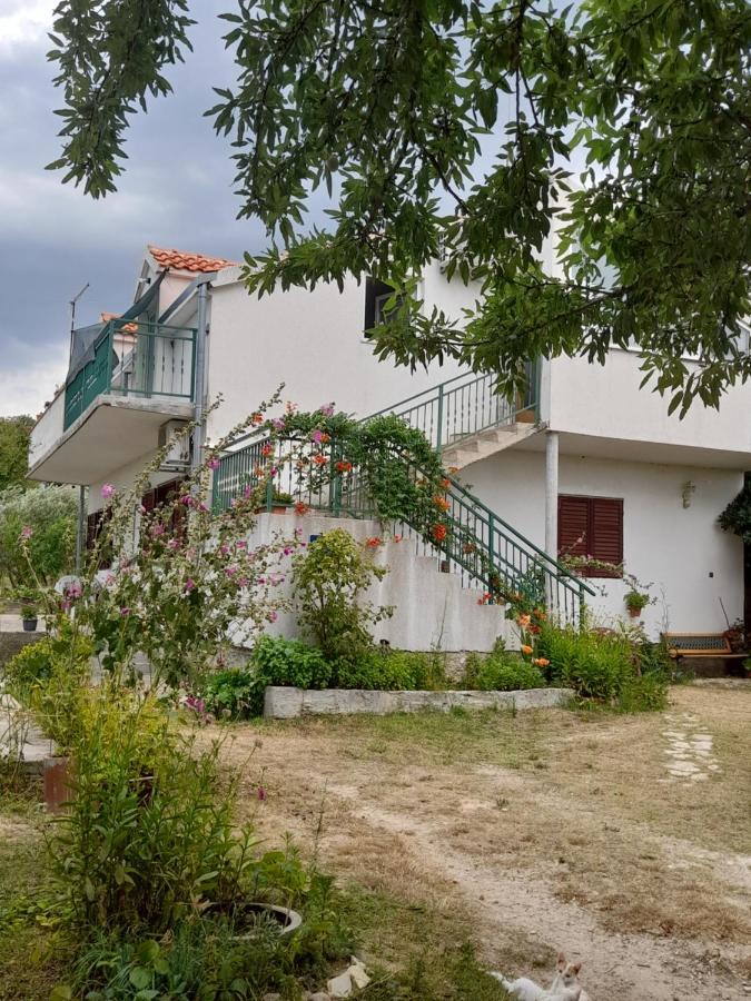 דירות סקארדין Apartman Natali מראה חיצוני תמונה