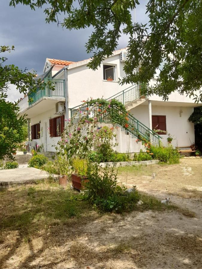 דירות סקארדין Apartman Natali מראה חיצוני תמונה